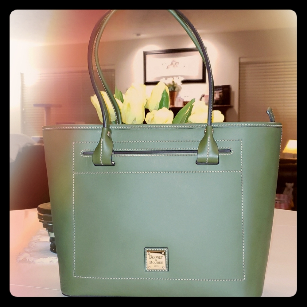 Dooney & Bourke Beacon Slip Tote